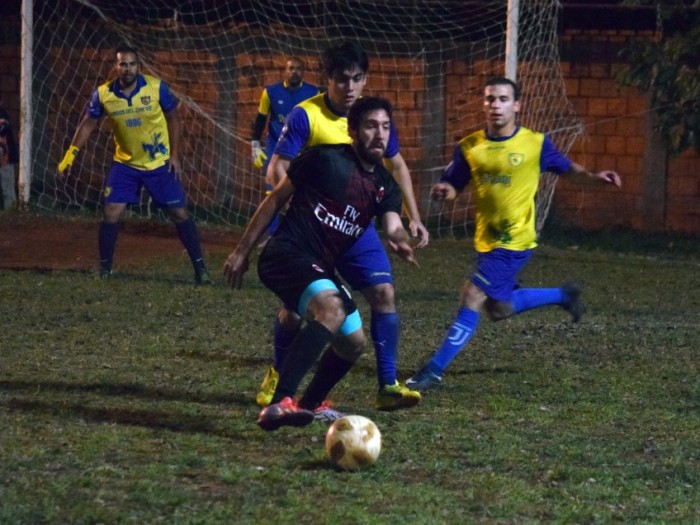 La lluvia Paró la Pelota