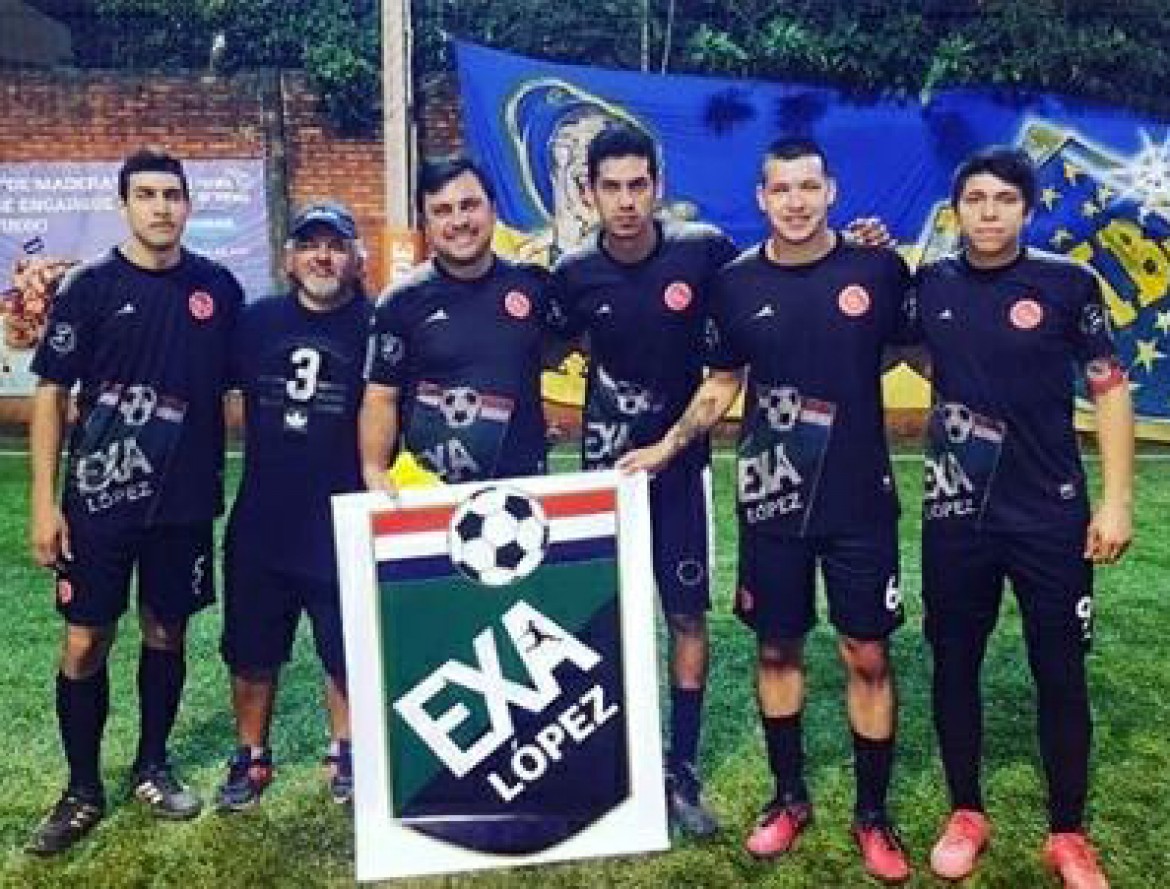 Apenas completaron equipo y le ganaron al bicampeón