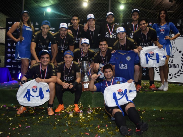 Título y ascenso
