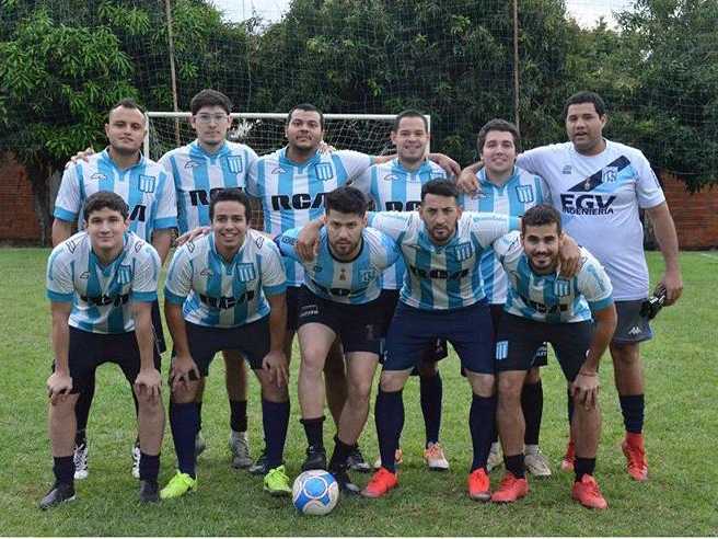 Marcó 5 goles y se convirtió en poeta